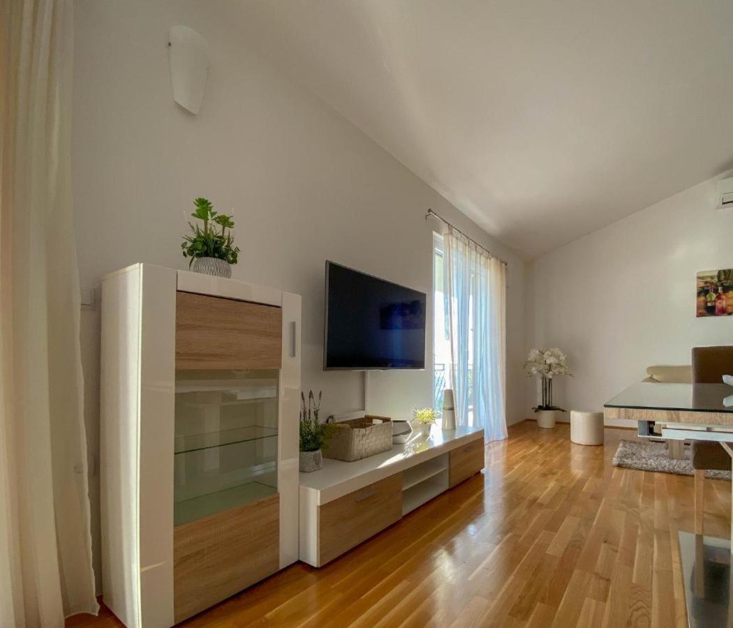 Apartman Ivan Hotel Makarska Exterior photo