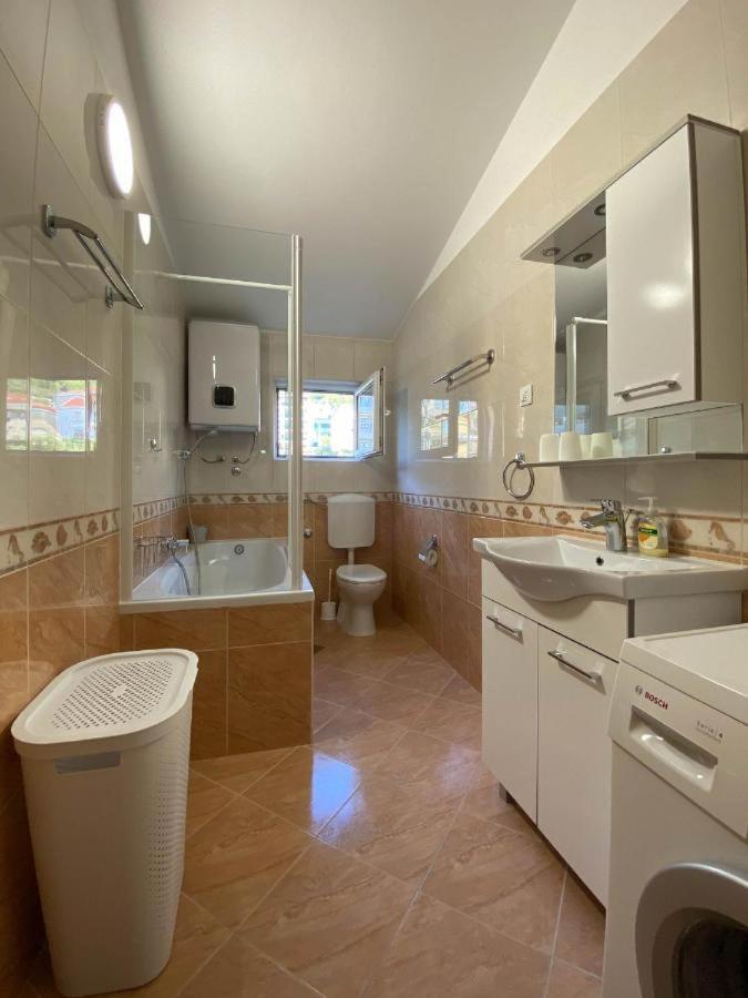 Apartman Ivan Hotel Makarska Exterior photo